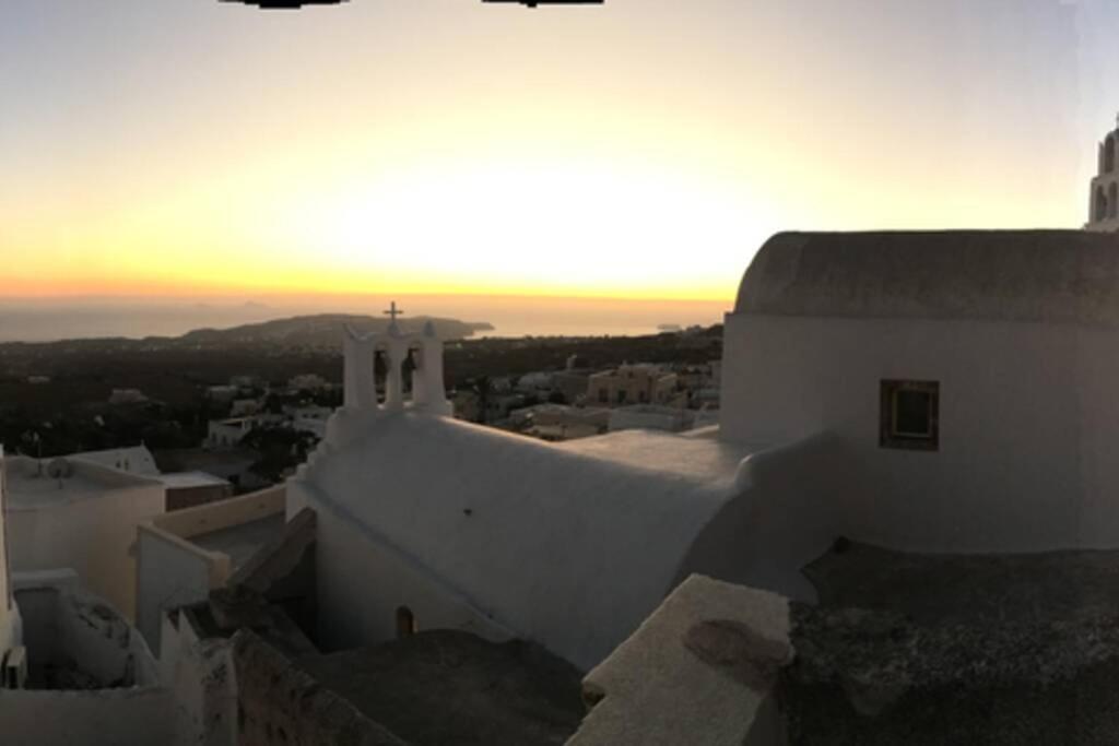 Santorini Folia Cave House With Jacuzzi Villa Pýrgos Exterior foto